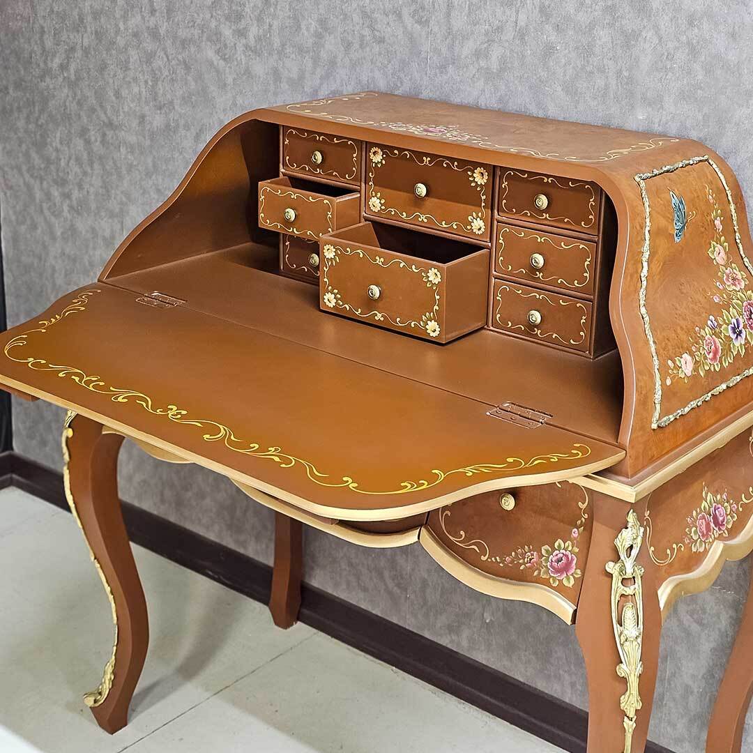 میز تحریر تمام منبت و برنزکاری شده سبک کلاسیک و نئوکلاسیک