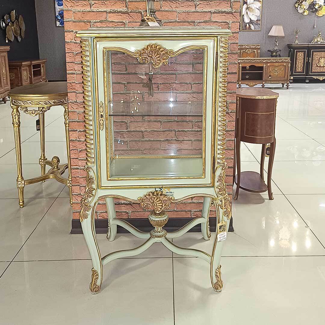  ویترین پینترستی نئوکلاسیک سبز طلایی 