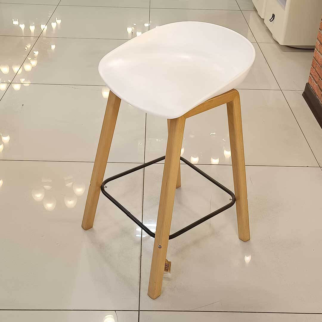 صندلی مدرن و مینیمال برای کانتر