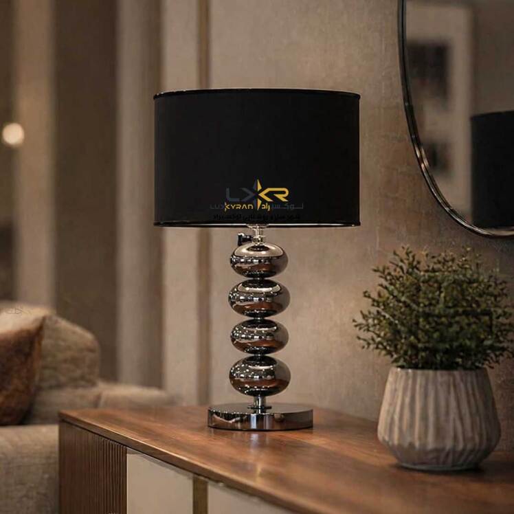 آباژور مدرن و خاص مشکی