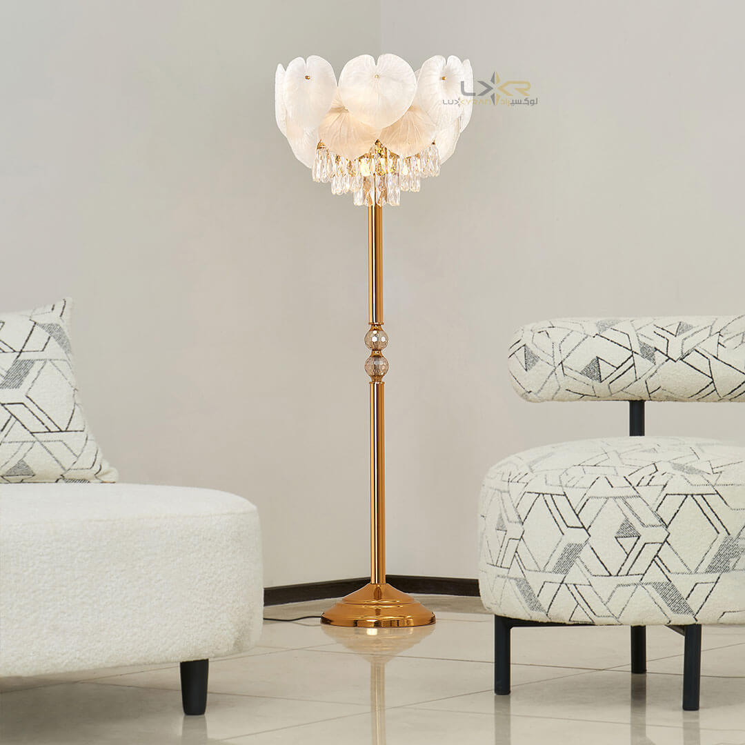 استند و آباژور