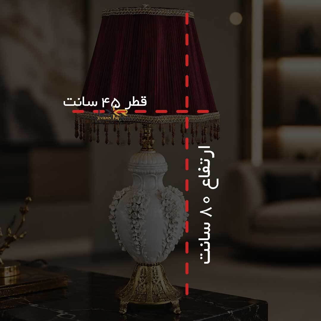  آباژور نئوکلاسیک برنزی و چینی سفید زرشکی خاص 