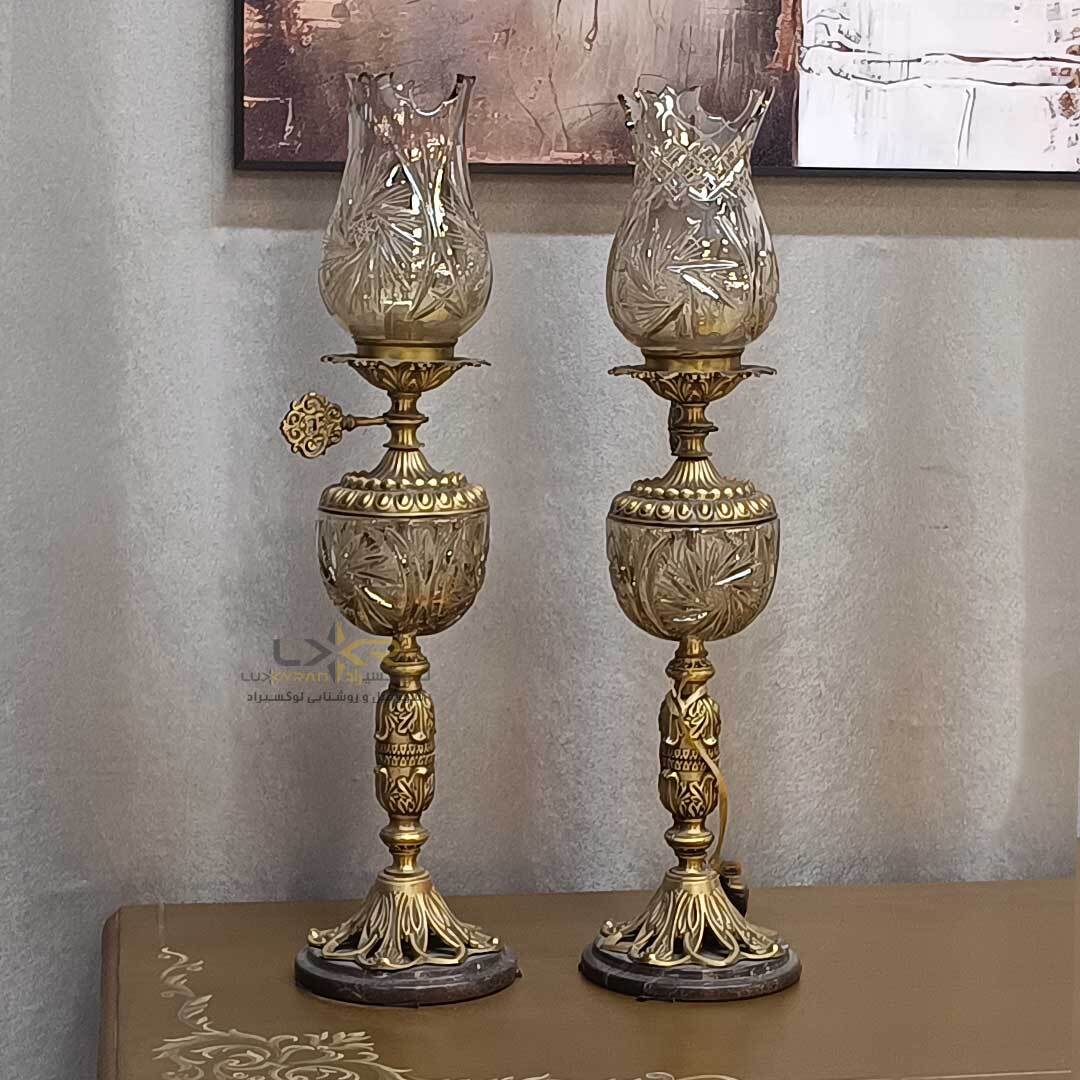  شمعدان زیبا و خاص سبک نئوکلاسیک برنجی 
